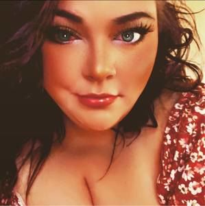 Meet your Posher, Breanne